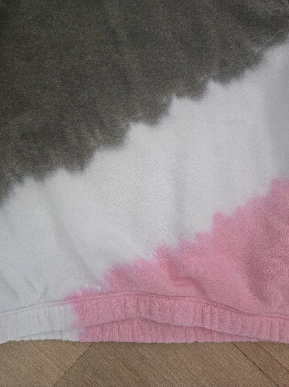 GAP Kids Tie-Dye Sweatshirt in Olive, White & Pink